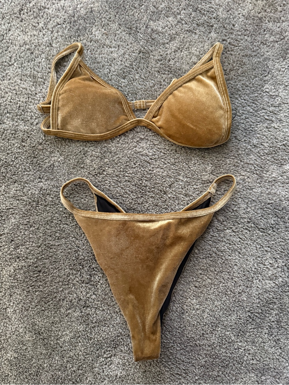 Stunning velvet gold bikini NWOT
